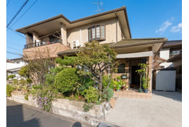 伊勢丘5丁目　土地建物の外観