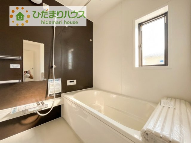 大人が足を伸ばしても十分な広さ！一人でゆっくりくつろぐ時間も大切です！