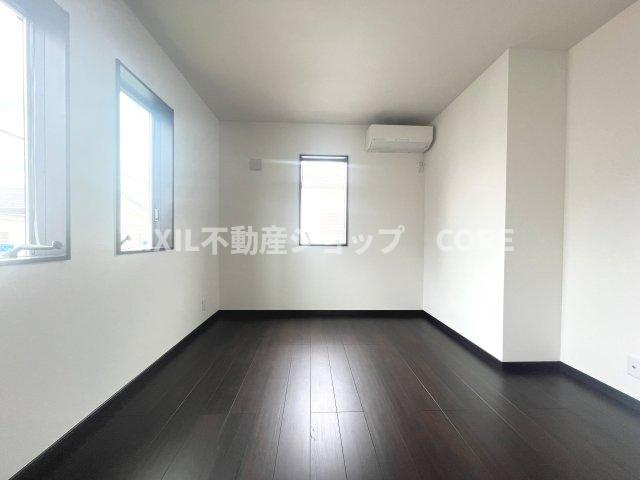 空間演出に拘り整然とセンス良く纏められた室内は空間でなければなりません。