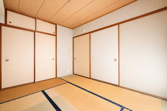 ◆柔らかい陽光が差し込む明るいお部屋を演出する設計。彩光の取れる窓が気持ちの良いお部屋を創り上げます。