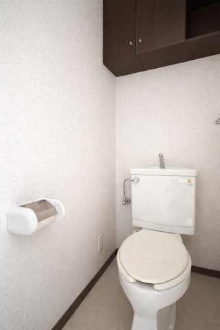 ◆清潔感のある白を基調とした落ち着ける空間。