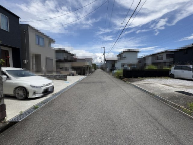 前面道路広くて車の出し入れのストレスがありません