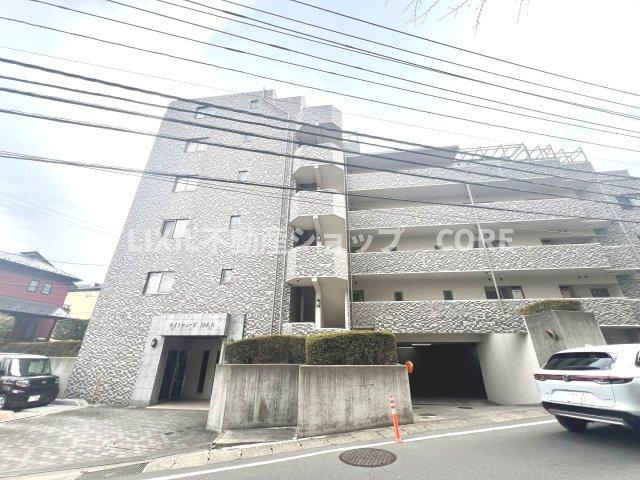 鉄筋コンクリート造5階建1階部分、新耐震基準・旧耐震が気になる方はスタッフまでお問い合わせください。