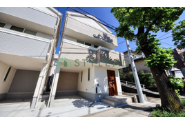 横浜市中区山元町の新築戸建ての外観