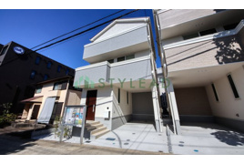 横浜市中区山元町の新築戸建ての外観