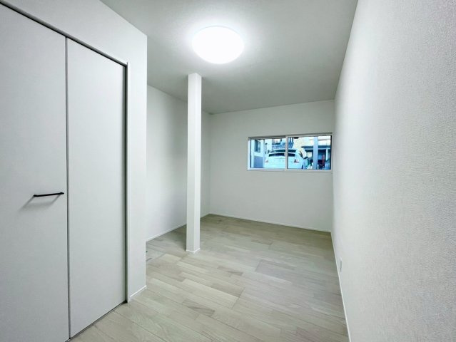 全室大きな収納スペース付きで片付けも楽々♪