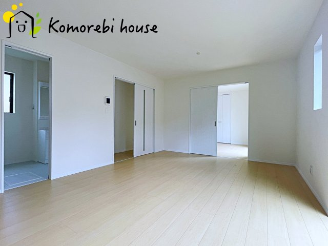 こちらの居間で趣味の時間をお楽しみください