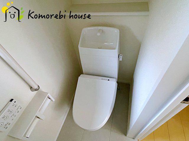 コンパクトで使いやすいトイレです