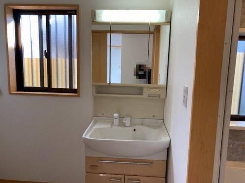 茅ヶ崎市高田4丁目　中古一戸建て