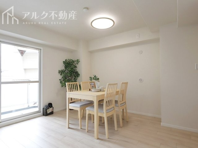 ダイニング
