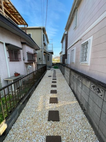 アプローチ　リフォーム工事後