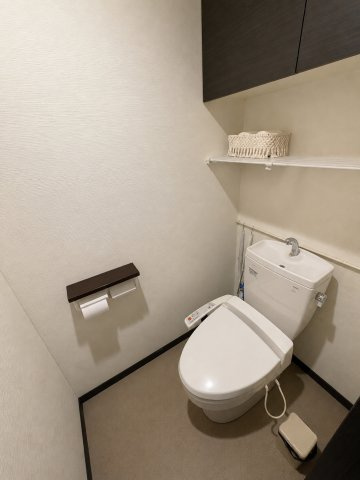 清潔感のあるトイレです