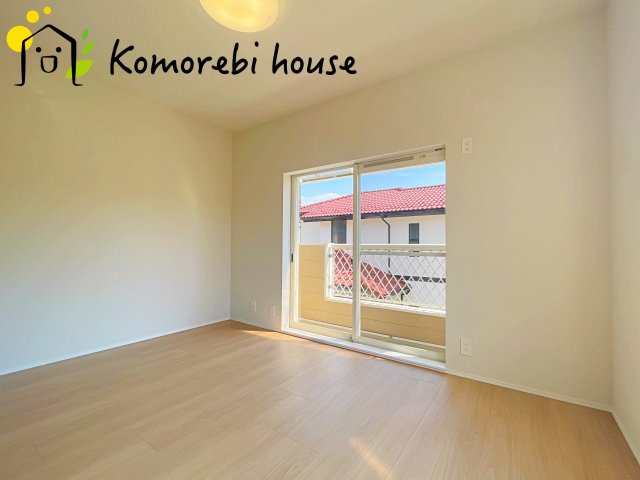 使い勝手のいい寝室です