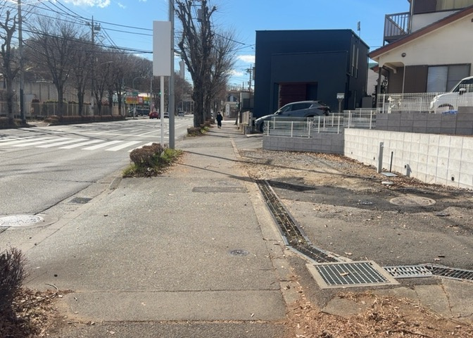 家を建てる前提で土地を探している場合、地盤の丈夫さは譲れない条件の一つです。地盤が脆弱だと追加工事が必要となります。また、過去に地盤沈下や液状化現象を起こした土地は、できるだけ避けた方がいいでしょう。