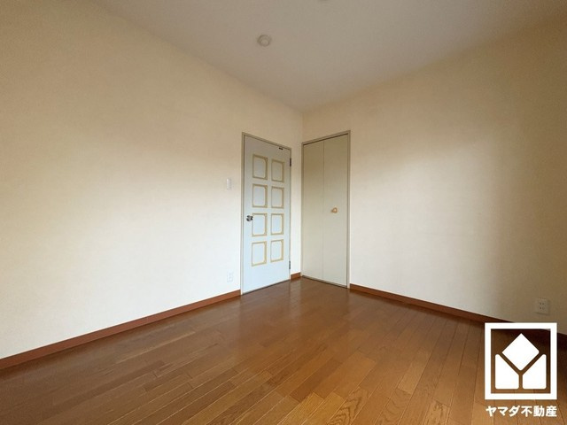 全居室に収納がございますので、お部屋の広さを最大限に活用できます。（リフォーム前の写真です）