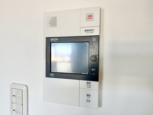 TV付きインターホン♪録画機能が付いているので、留守中も安心です♪