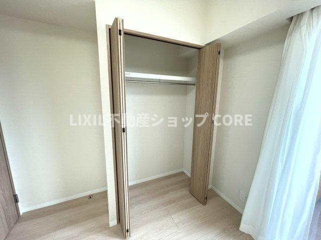 全居室に収納を完備しておりますので、居室の全空間を有効活用出来ます。　