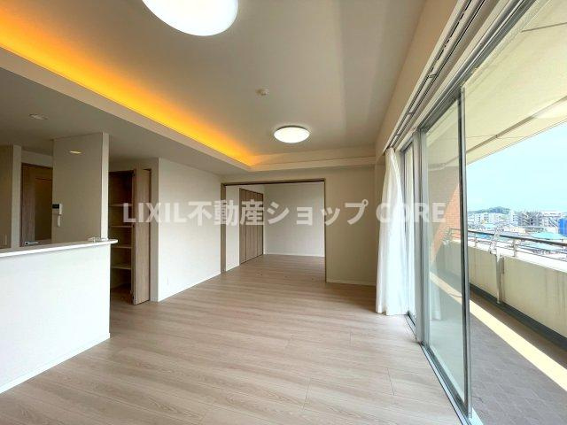 オシャレなリビングでゆったりとしたひとときを過ごしませんか？　