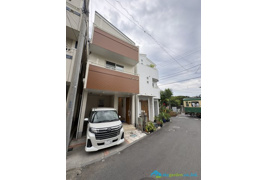 藤沢市片瀬4丁目 中古戸建の外観