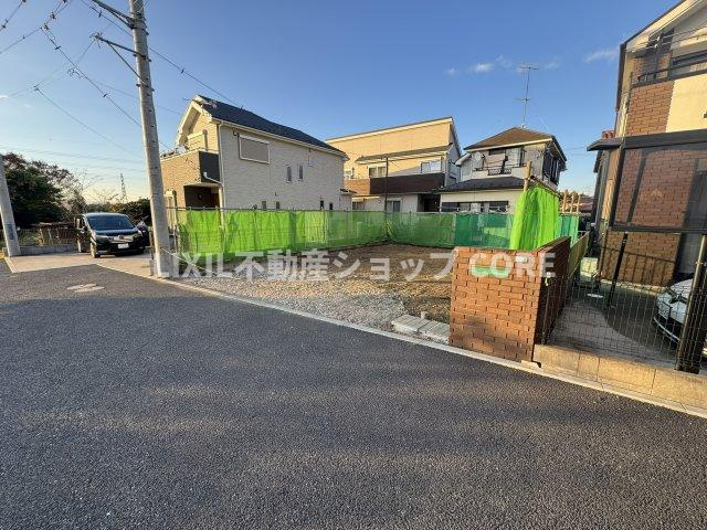 ご見学の際にはご自宅はもちろん、駅やご指定頂いた場所まで無料でお迎えに伺います！　