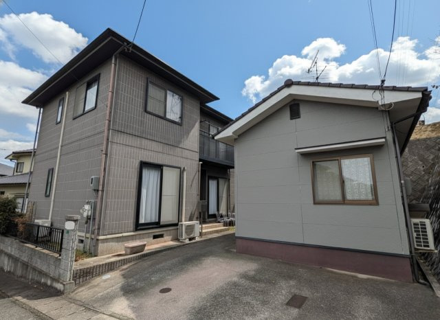 外観：334000218337