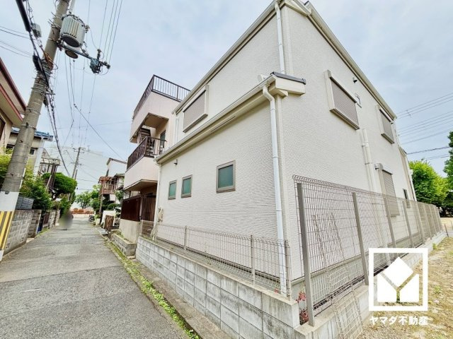 「金楽寺小学校」まで徒歩7分。低学年のお子様の通学にも無理のない距離です。