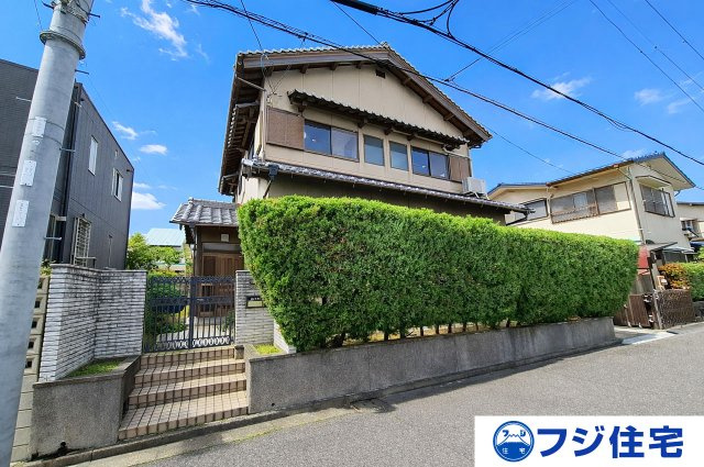 外観：327002234996