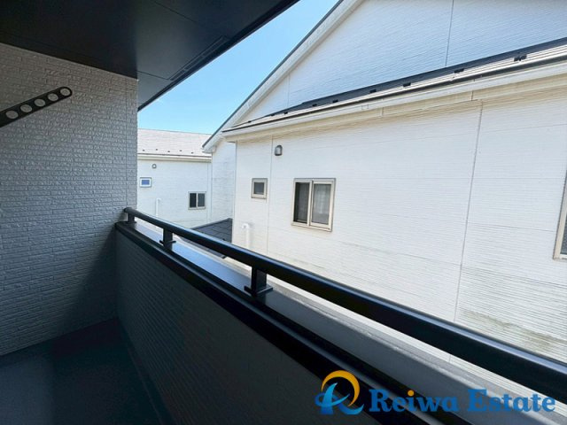 バルコニーと面したお部屋はさわやかな風が届きます。