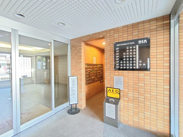 【エントランス】