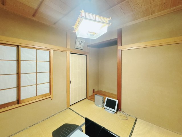 ■和室｜畳にはリラックス効果があるといわれています。フローリングでは感じることのできない圧倒的な寛ぎやすさを実感してください♪