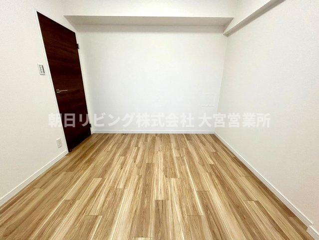 使い勝手のいい寝室です