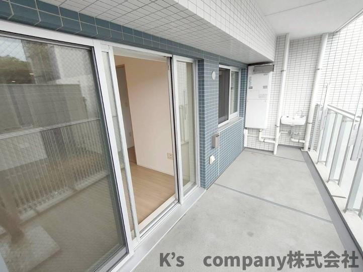 洋室◇書斎や収納などにもお使いいただけます◇