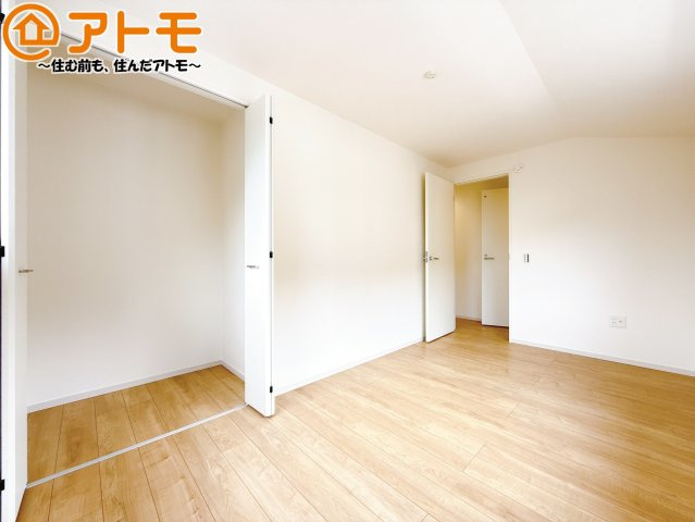 お子様のお友達が遊びに来た時も、子供部屋があると楽しく過ごせますね♪