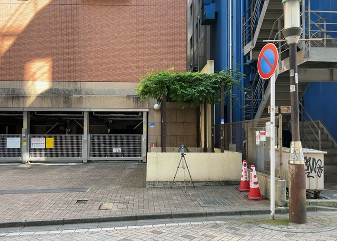 物件によっては、入居者が個人的に使用できる専用庭がついているものもあります。また、住宅の中にある土間の部分を庭と呼ぶこともあります。庭の用途は住む人によって変わり、それによってデザインもさまざまです。