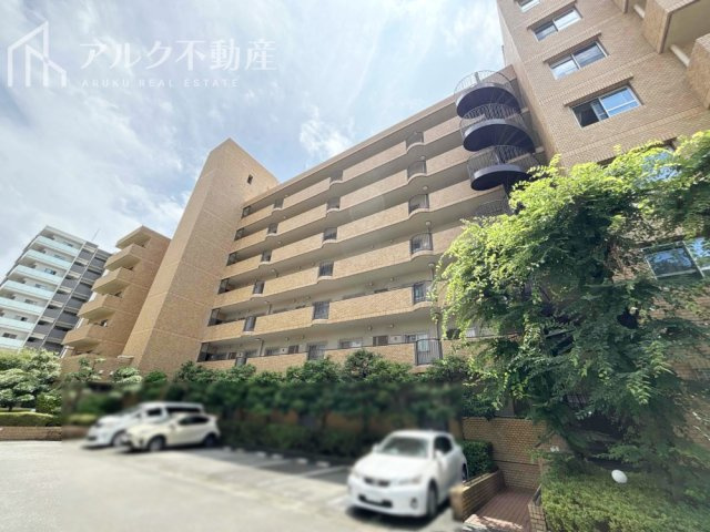 外観：328000658010