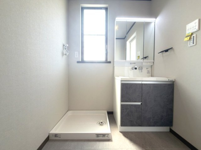 【室内洗濯機置き場】