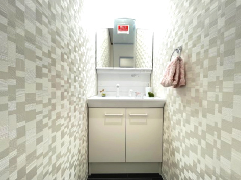 独立洗面化粧台付き