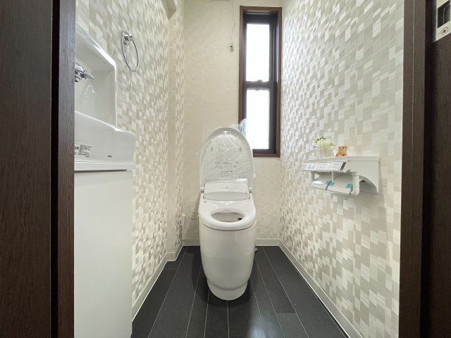 ゆったりとした空間のトイレです