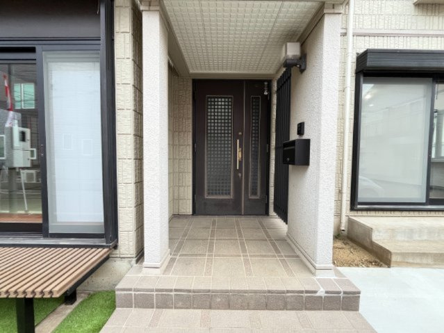 シンプルで使いやすい玄関です