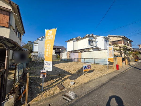 【宇治市槇島町北内 売土地 建築条件付きの前面道路含む現地写真】