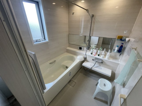 【入野中山台五丁目　戸建の浴室】