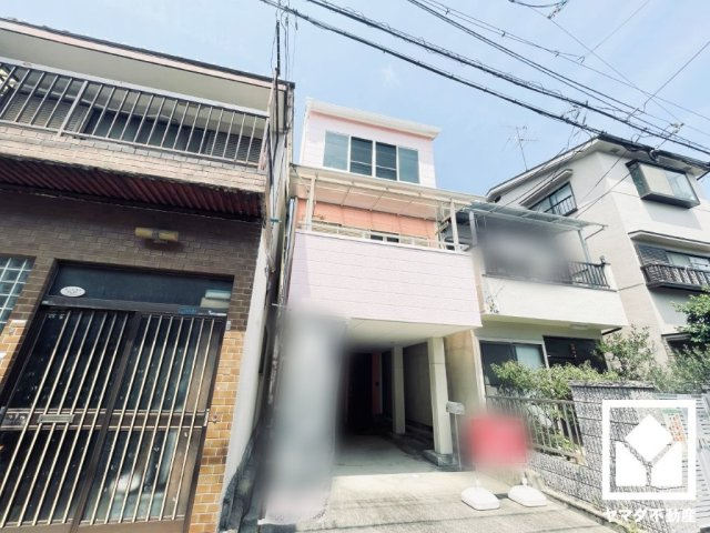 全居室に窓がございます。明るい陽光がたっぷり差し込む心地よい生活空間です。