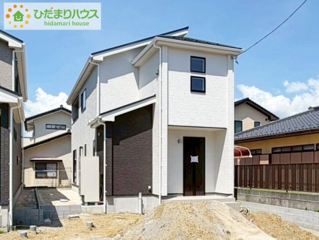 長年住んでも飽きの来ないモダンでシンプルな外観が特徴です