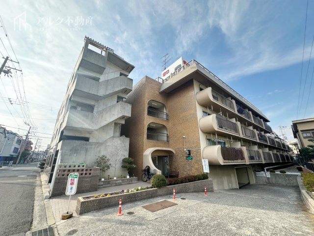 外観：328000624042