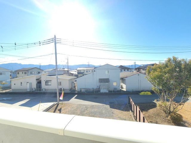 バルコニーから南側を望む