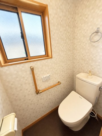 【中古戸建 新潟市秋葉区小須戸のトイレ】