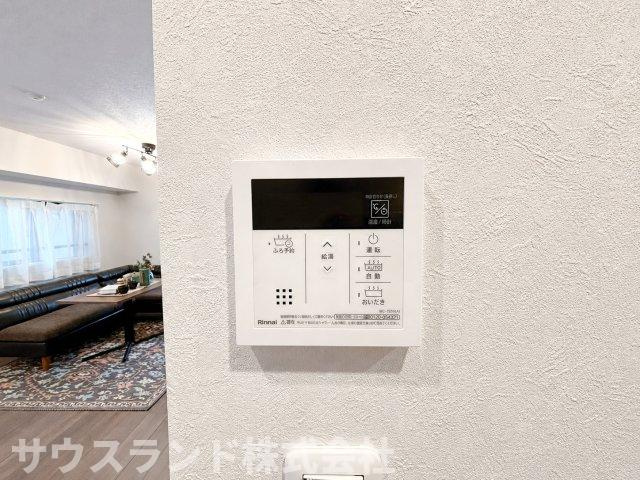 設定した湯量でお湯はりできるオートバス。毎日のバスタイムを手軽で快適にしてくれます。