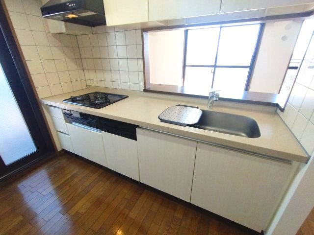 ご都合のよろしい日時に現地をご案内させて頂きます！是非、お問い合わせお待ちしております!!