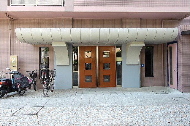 入口