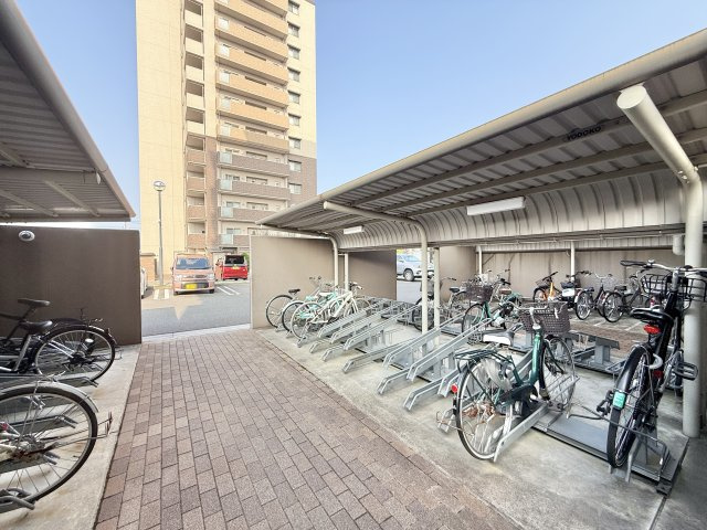 自転車置き場もキレイに管理されています。